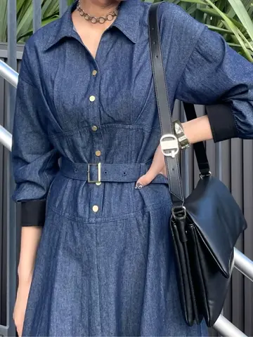 GRACE CONTINENTAL yoshi コーディネート画像