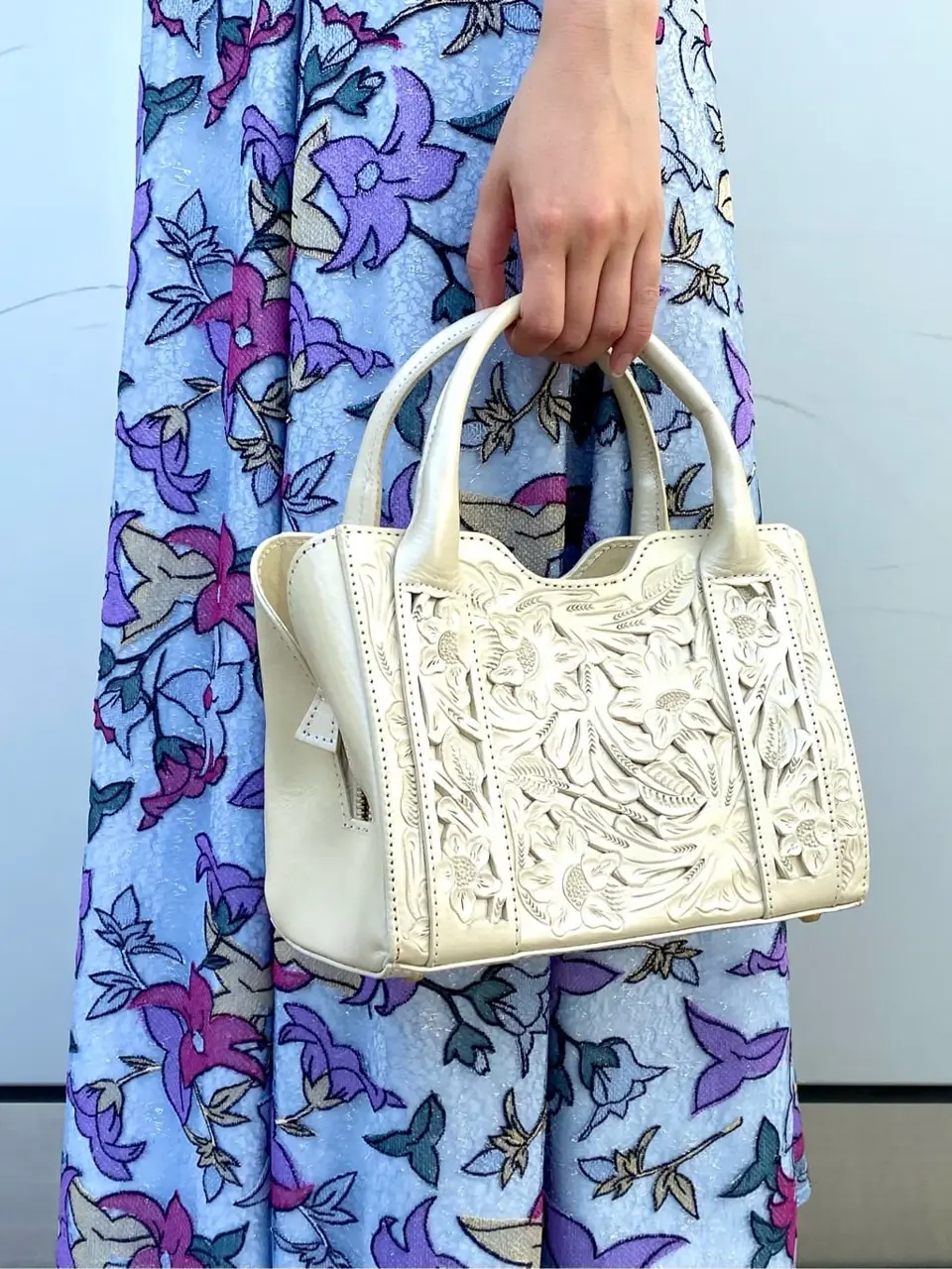 GRACE CONTINENTAL Abe コーディネート画像