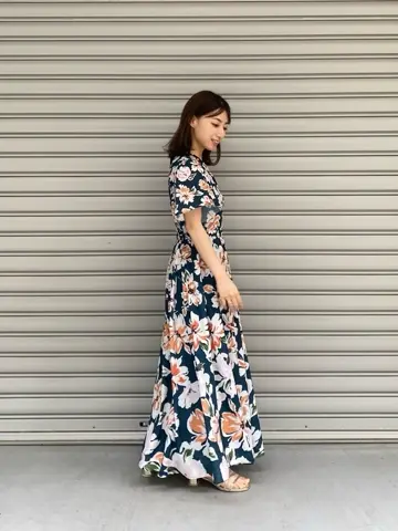 GRACE CONTINENTAL 青木育日 コーディネート画像