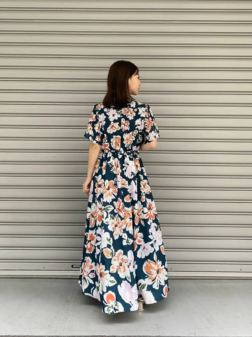 GRACE CONTINENTAL 青木育日 コーディネート画像