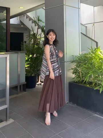 GRACE CONTINENTAL 青木育日 コーディネート画像