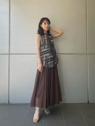 GRACE CONTINENTAL 青木育日 コーディネート画像