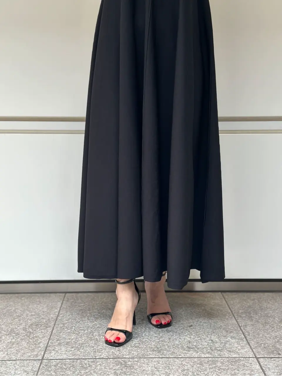 GRACE CONTINENTAL 尾田亜沙美 コーディネート画像