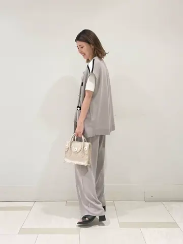 GRACE CONTINENTAL minami コーディネート画像