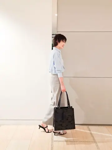 GRACE CONTINENTAL 今野　志保 コーディネート画像