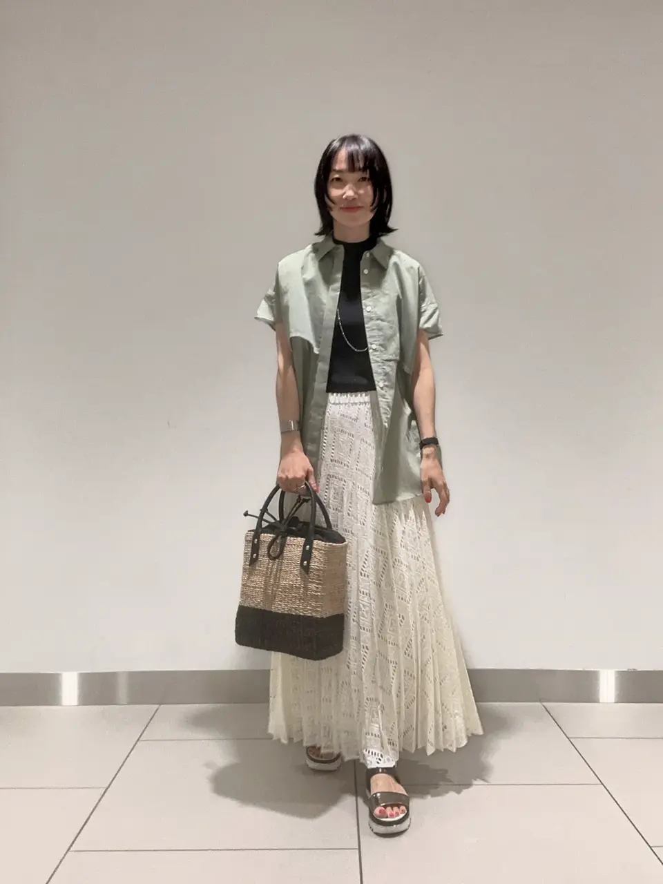 GRACE CONTINENTAL 尾田亜沙美 コーディネート画像