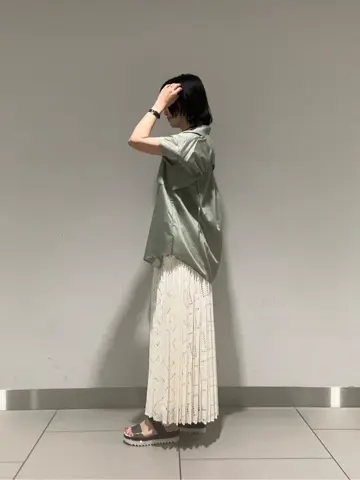 GRACE CONTINENTAL 尾田亜沙美 コーディネート画像