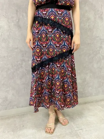 GRACE CONTINENTAL Abe コーディネート画像