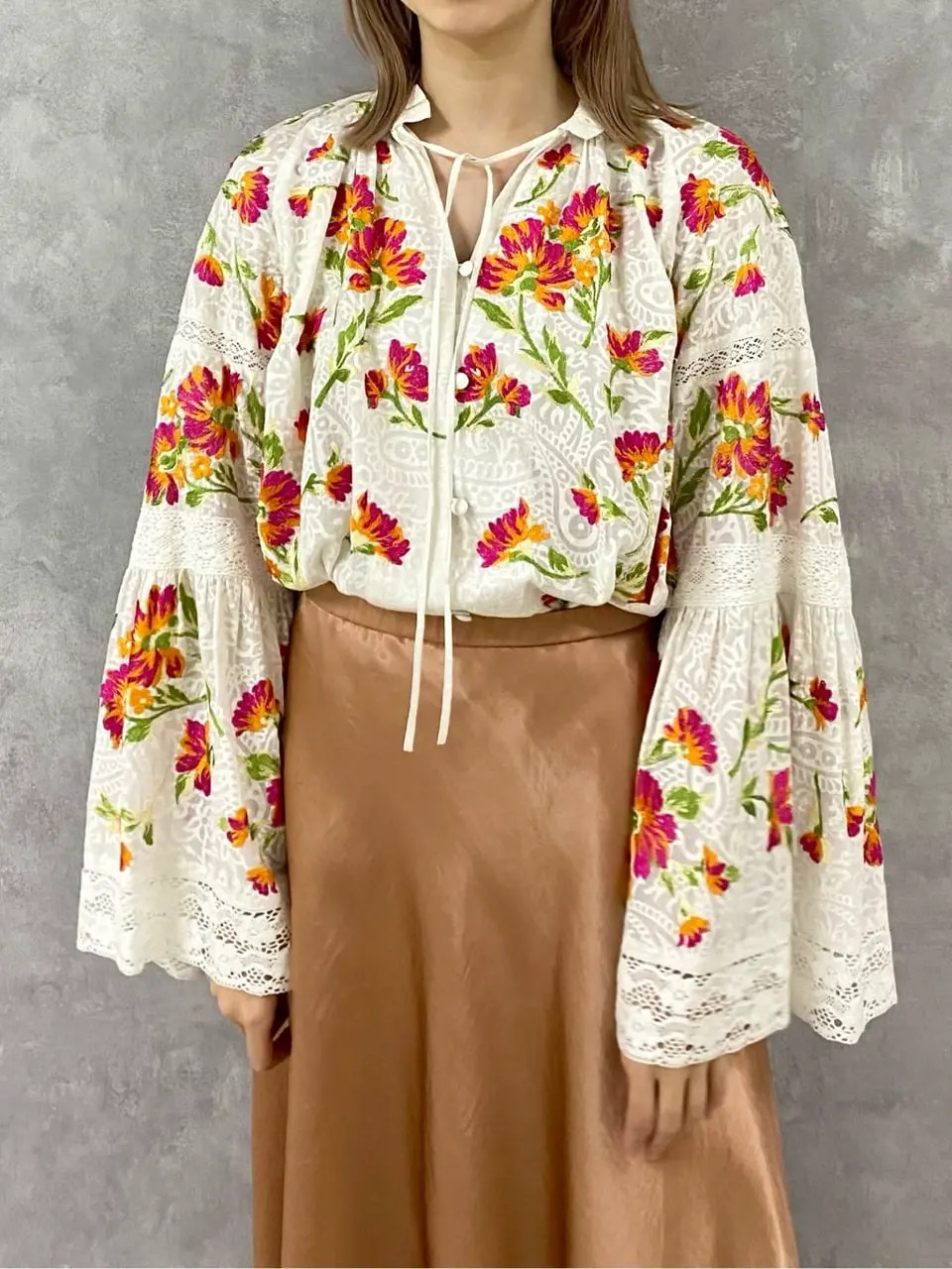 GRACE CONTINENTAL Abe コーディネート画像