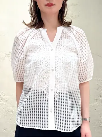 GRACE CONTINENTAL Kogane. コーディネート画像