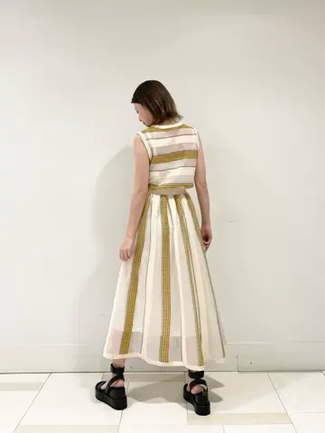 GRACE CONTINENTAL minami コーディネート画像