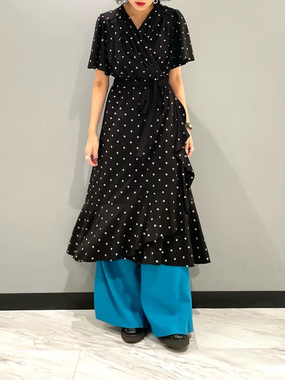 GRACE CONTINENTAL yoshi コーディネート画像