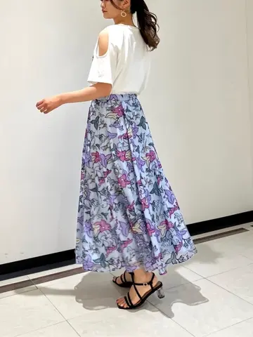 GRACE CONTINENTAL MORITA AI コーディネート画像