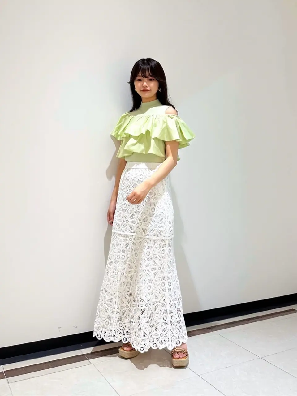 GRACE CONTINENTAL MORITA AI コーディネート画像