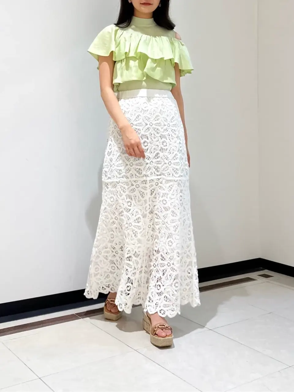 GRACE CONTINENTAL MORITA AI コーディネート画像