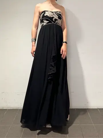 GRACE CONTINENTAL 尾田亜沙美 コーディネート画像