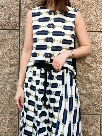 GRACE CONTINENTAL 古川温子 コーディネート画像