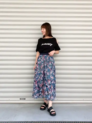 GRACE CONTINENTAL 古川温子 コーディネート画像