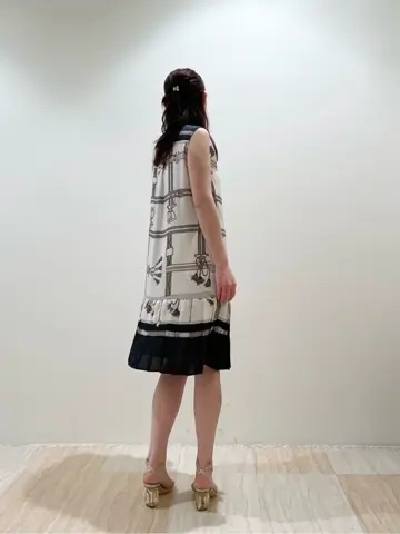 GRACE CONTINENTAL 赤間　 コーディネート画像