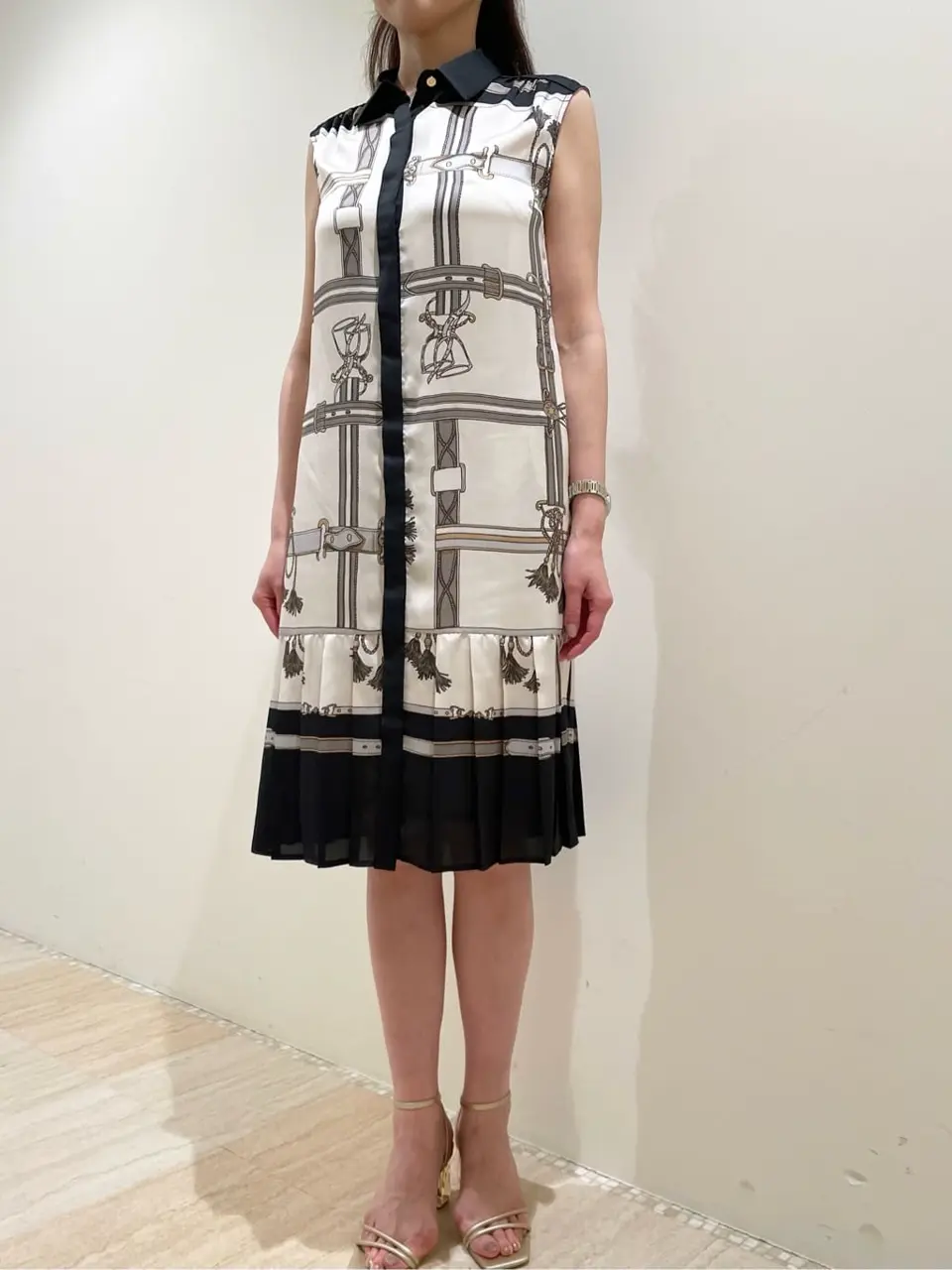 GRACE CONTINENTAL 赤間　 コーディネート画像