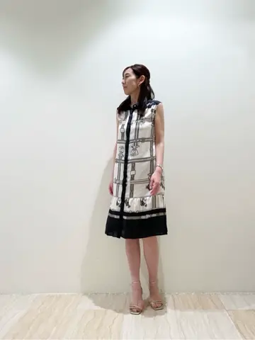 GRACE CONTINENTAL 赤間　 コーディネート画像