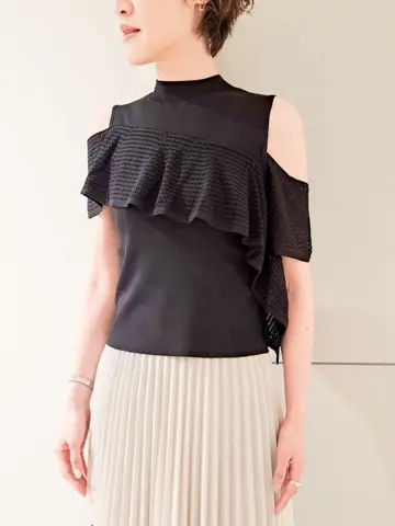 GRACE CONTINENTAL 今野　志保 コーディネート画像