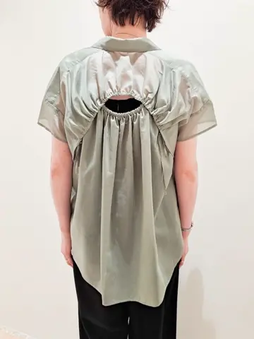 GRACE CONTINENTAL 今野　志保 コーディネート画像