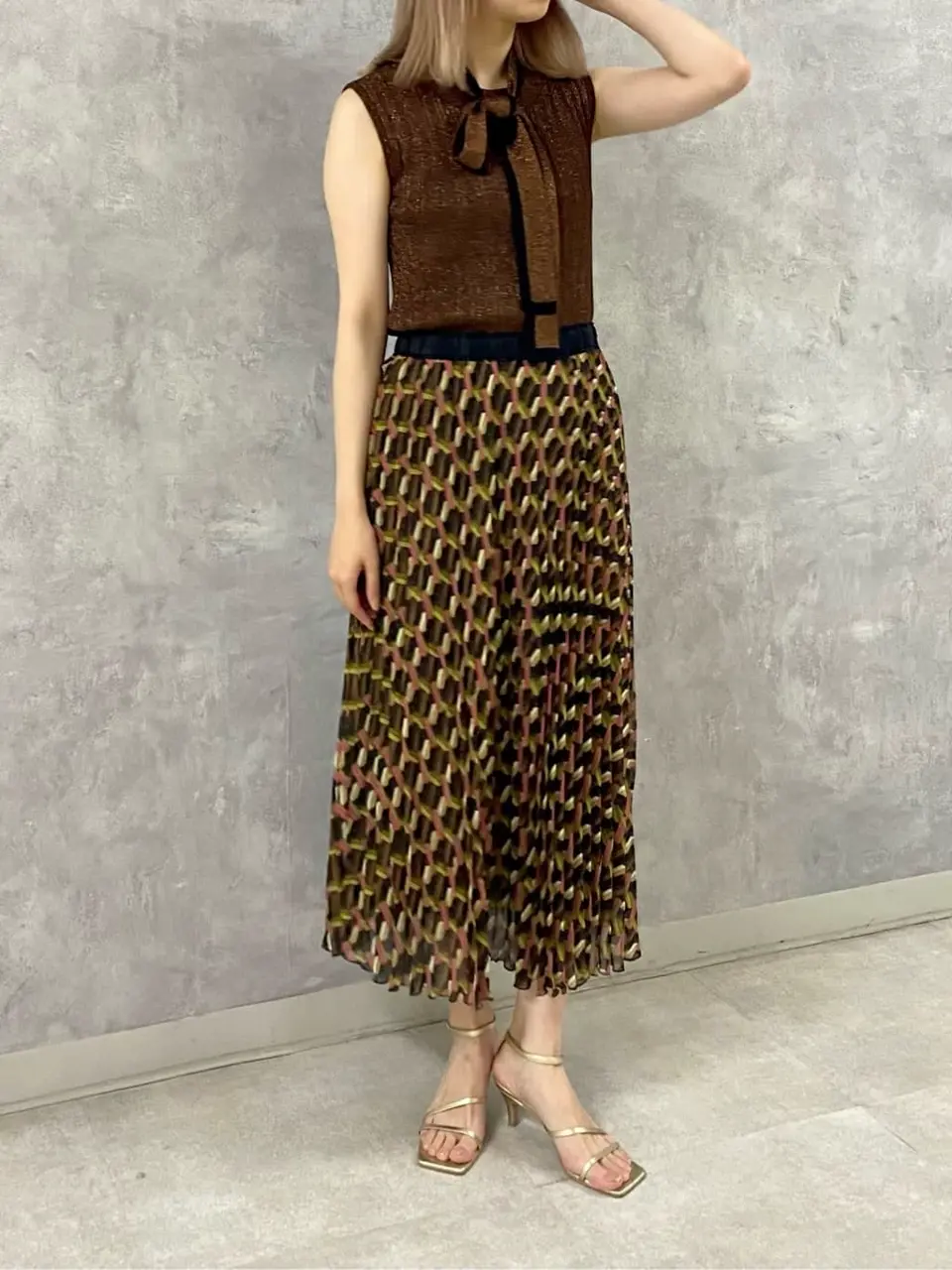 GRACE CONTINENTAL Abe コーディネート画像