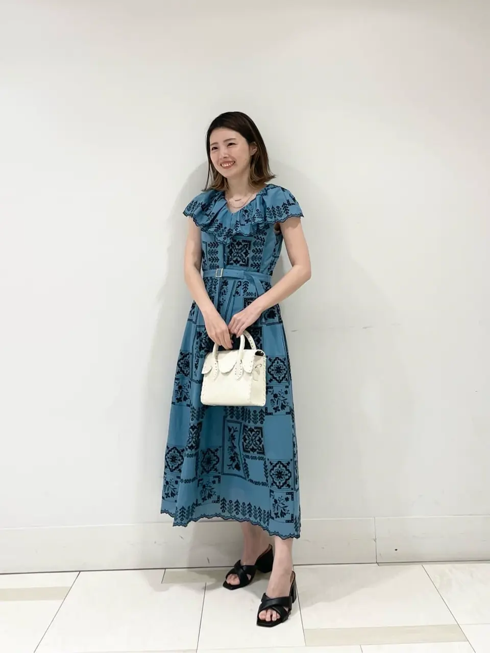 GRACE CONTINENTAL minami コーディネート画像