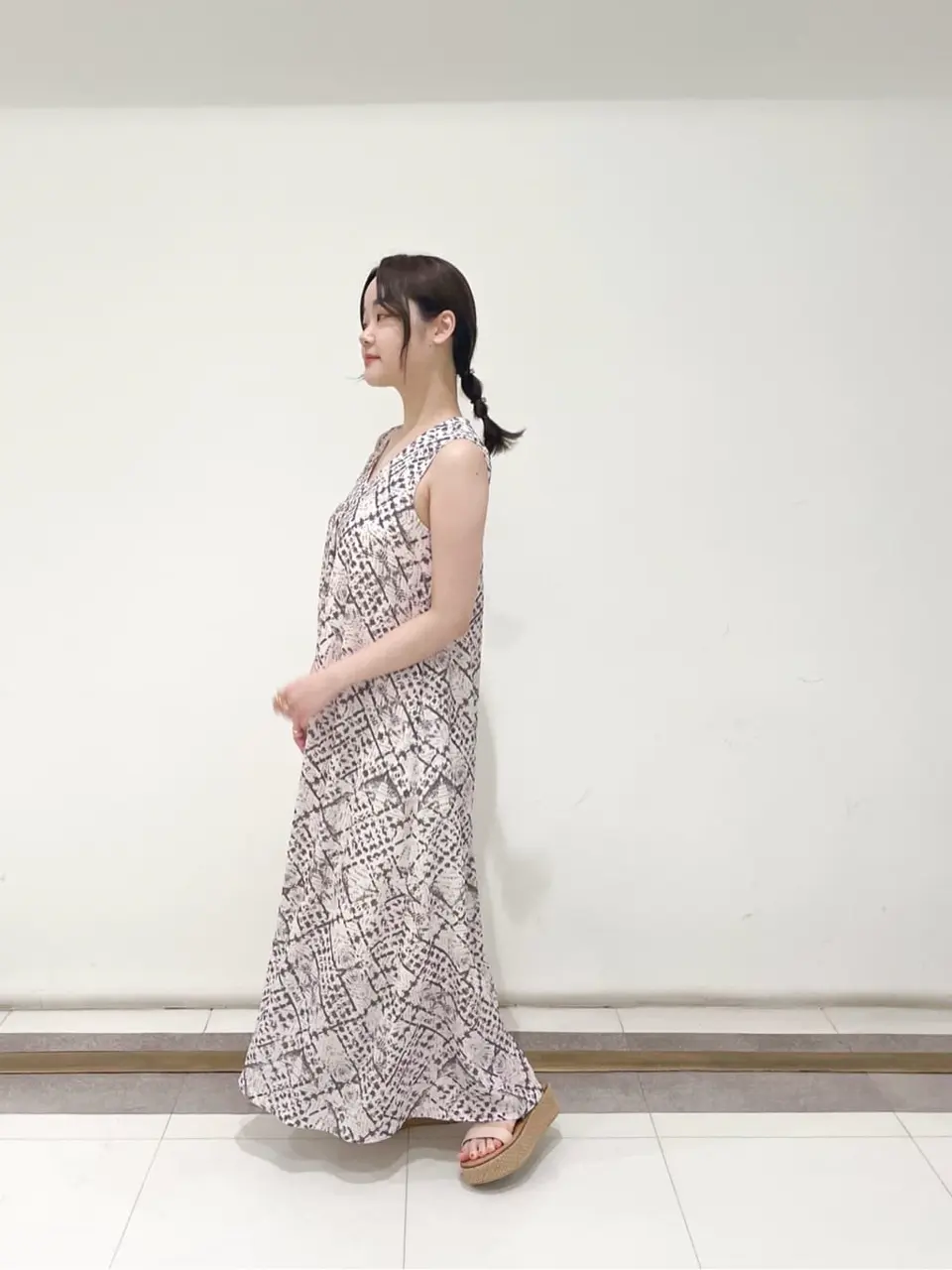 GRACE CONTINENTAL SAYUMI Nagashima コーディネート画像