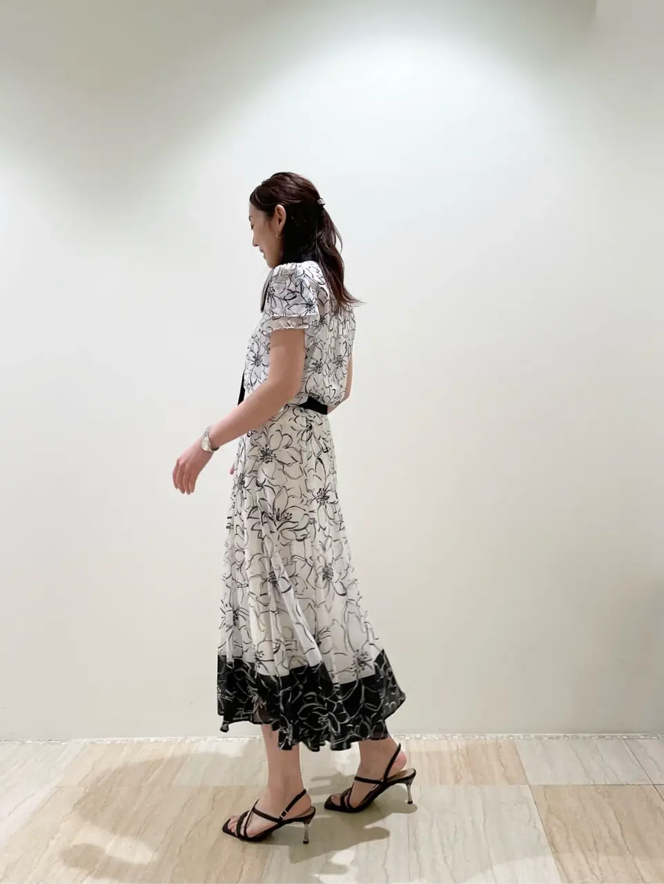 GRACE CONTINENTAL 赤間　 コーディネート画像