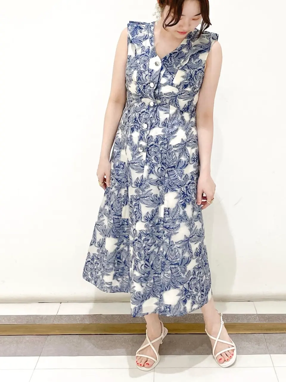 GRACE CONTINENTAL SAYUMI Nagashima コーディネート画像