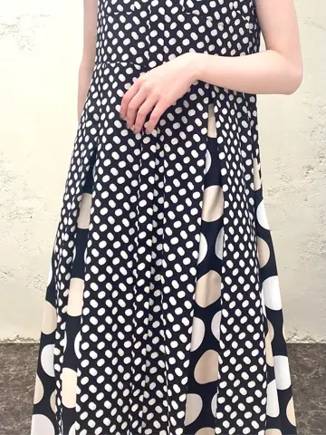 GRACE CONTINENTAL sa-ya コーディネート画像