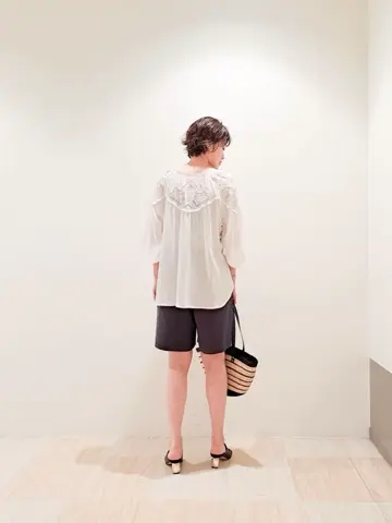 GRACE CONTINENTAL 今野　志保 コーディネート画像