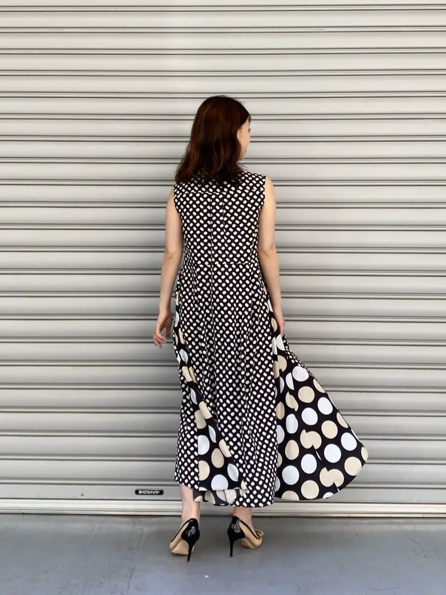 GRACE CONTINENTAL 青木育日 コーディネート画像