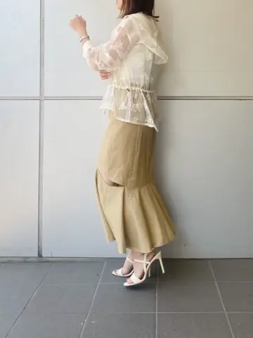 GRACE CONTINENTAL 古川温子 コーディネート画像