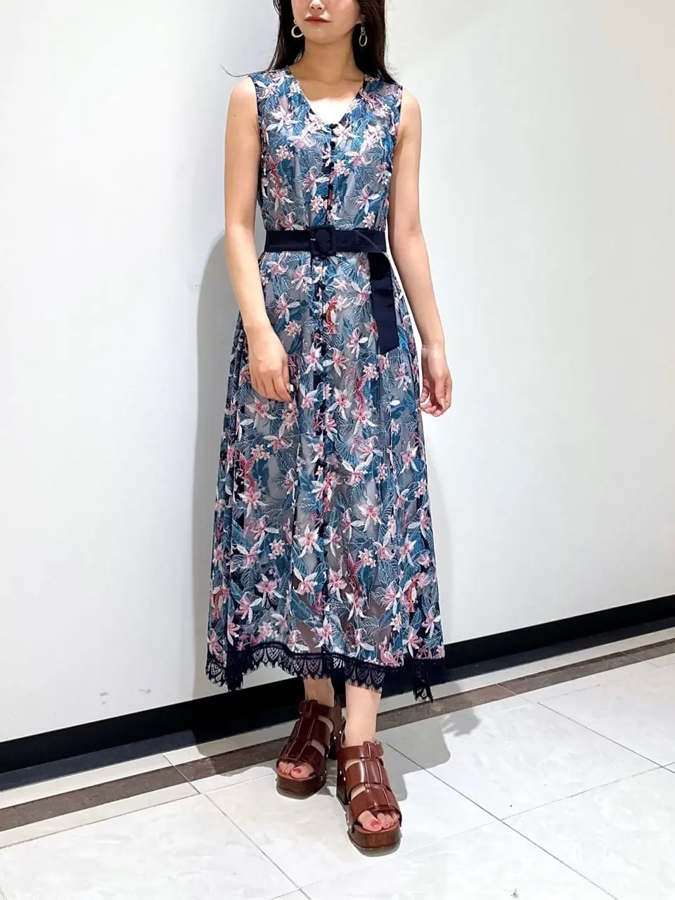 GRACE CONTINENTAL MORITA AI コーディネート画像