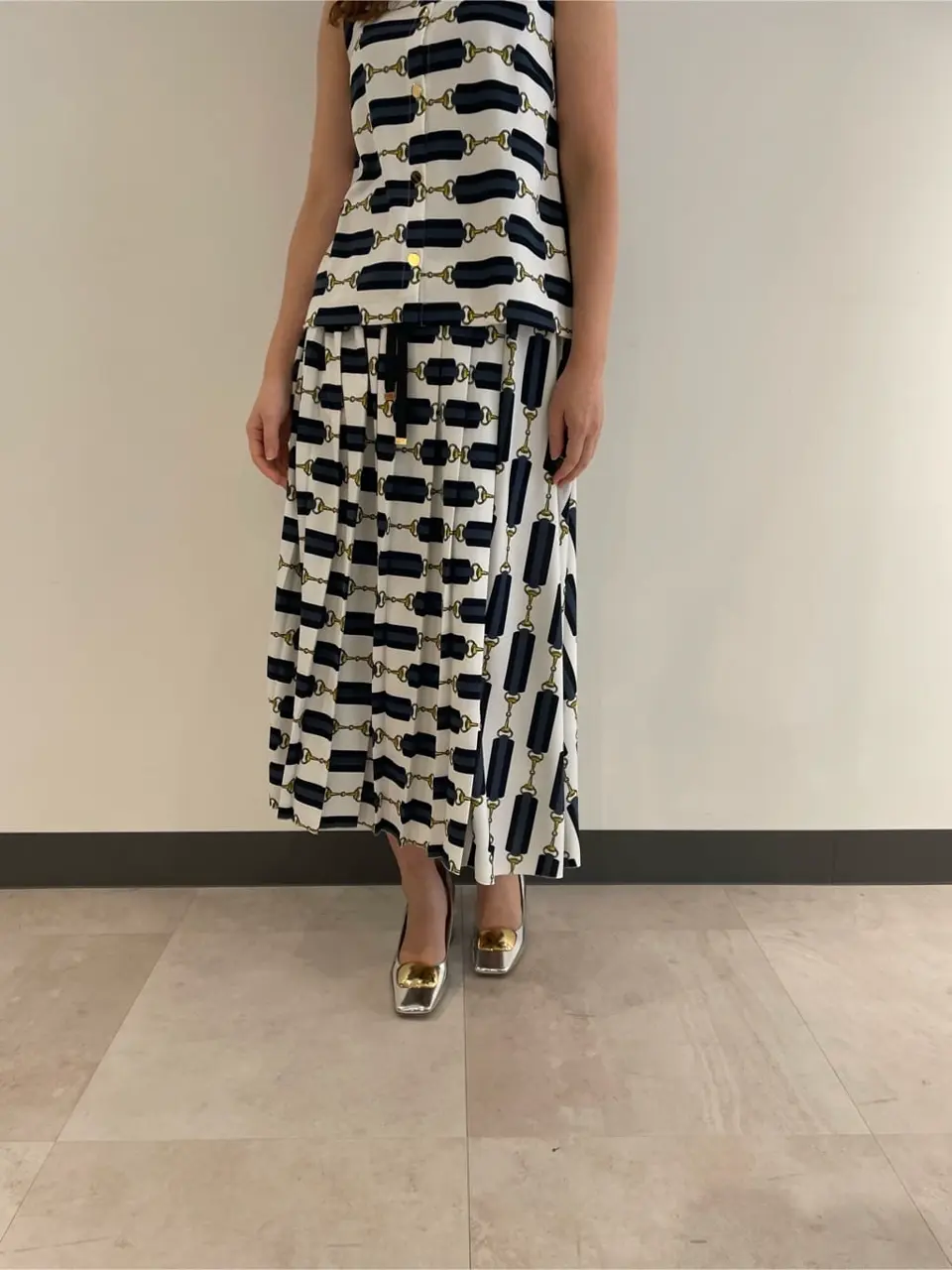 GRACE CONTINENTAL 佐藤　優里香 コーディネート画像