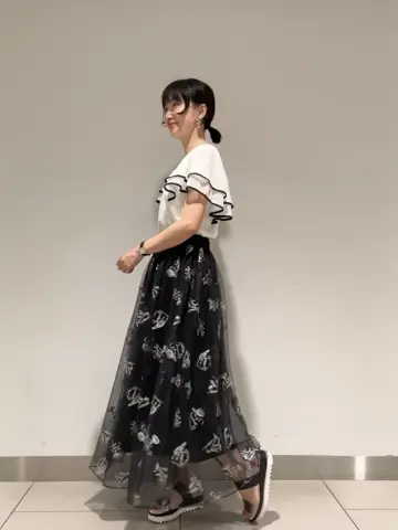 GRACE CONTINENTAL 尾田亜沙美 コーディネート画像