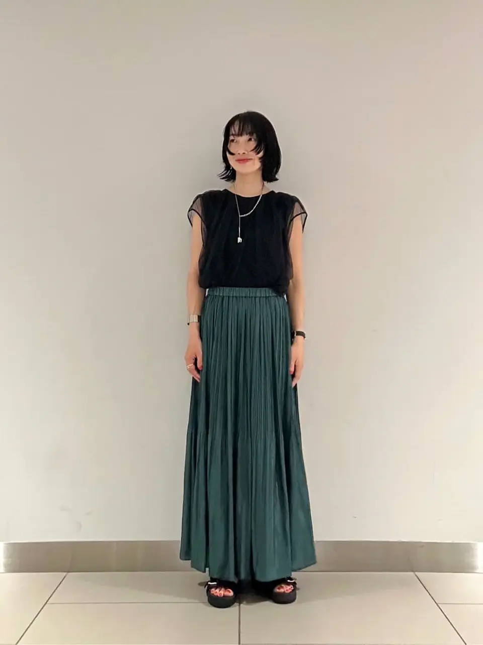 GRACE CONTINENTAL 尾田亜沙美 コーディネート画像