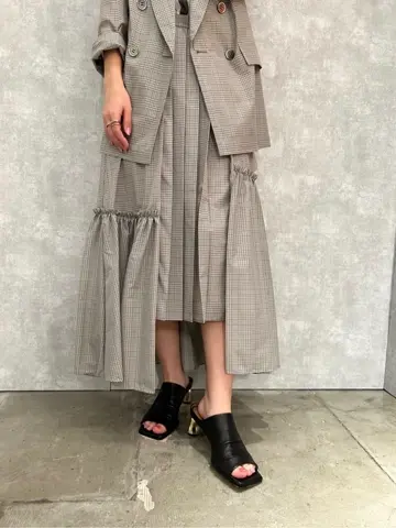 GRACE CONTINENTAL 加藤   恵理奈 コーディネート画像