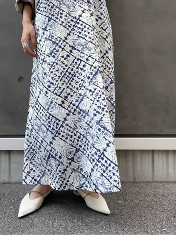 GRACE CONTINENTAL yoshi コーディネート画像