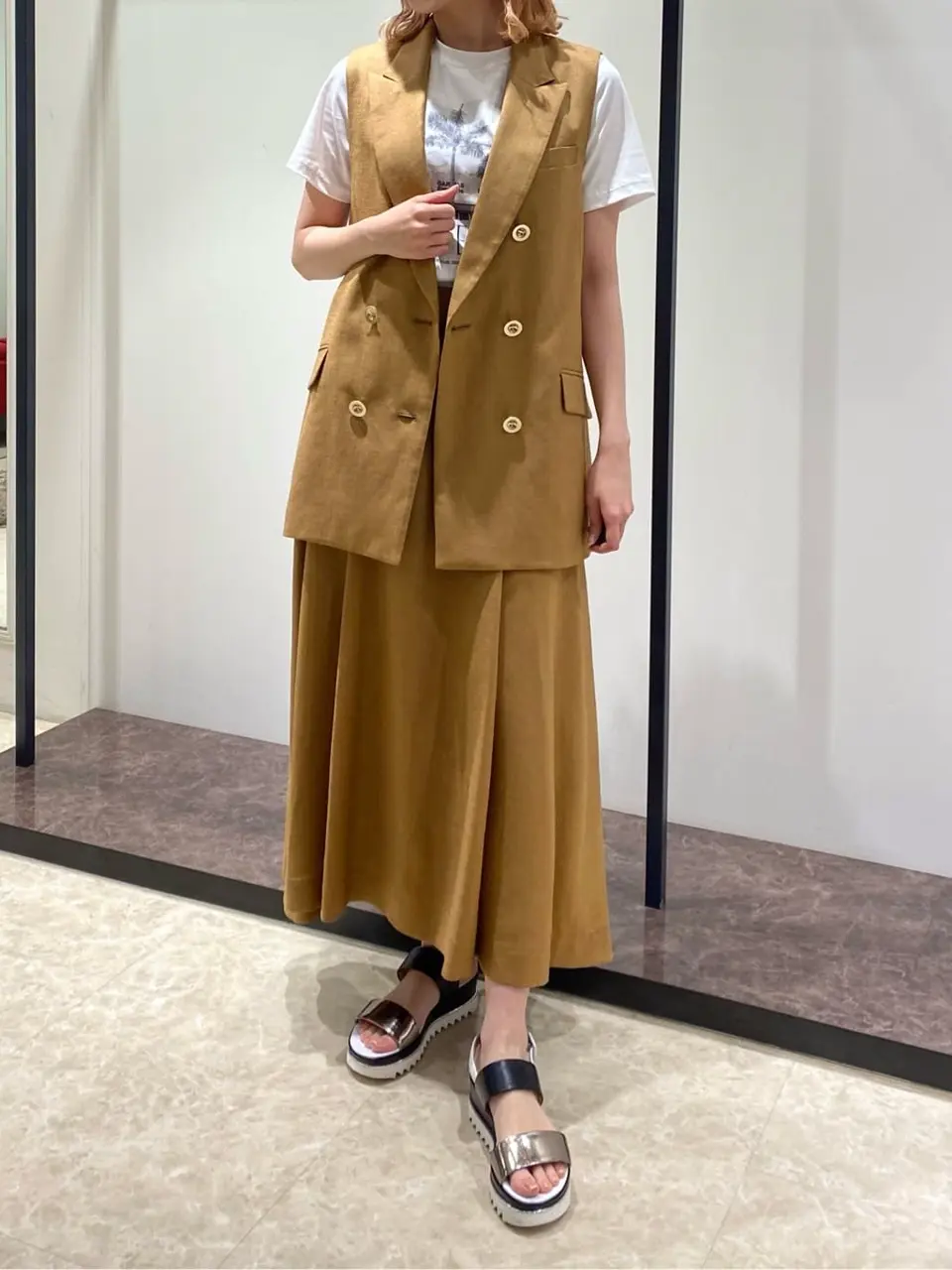 GRACE CONTINENTAL Abe コーディネート画像