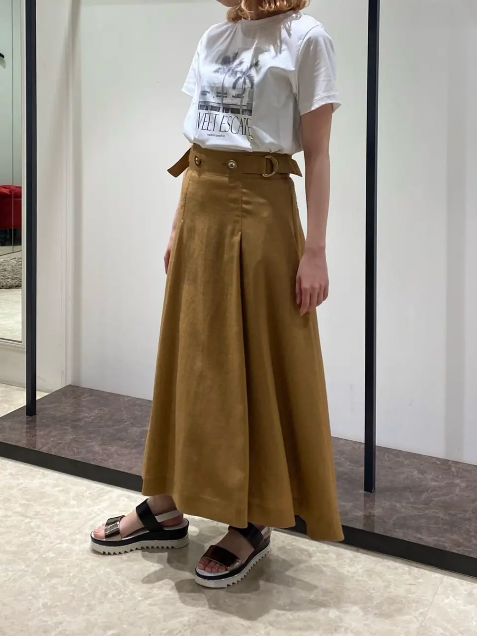 GRACE CONTINENTAL Abe コーディネート画像