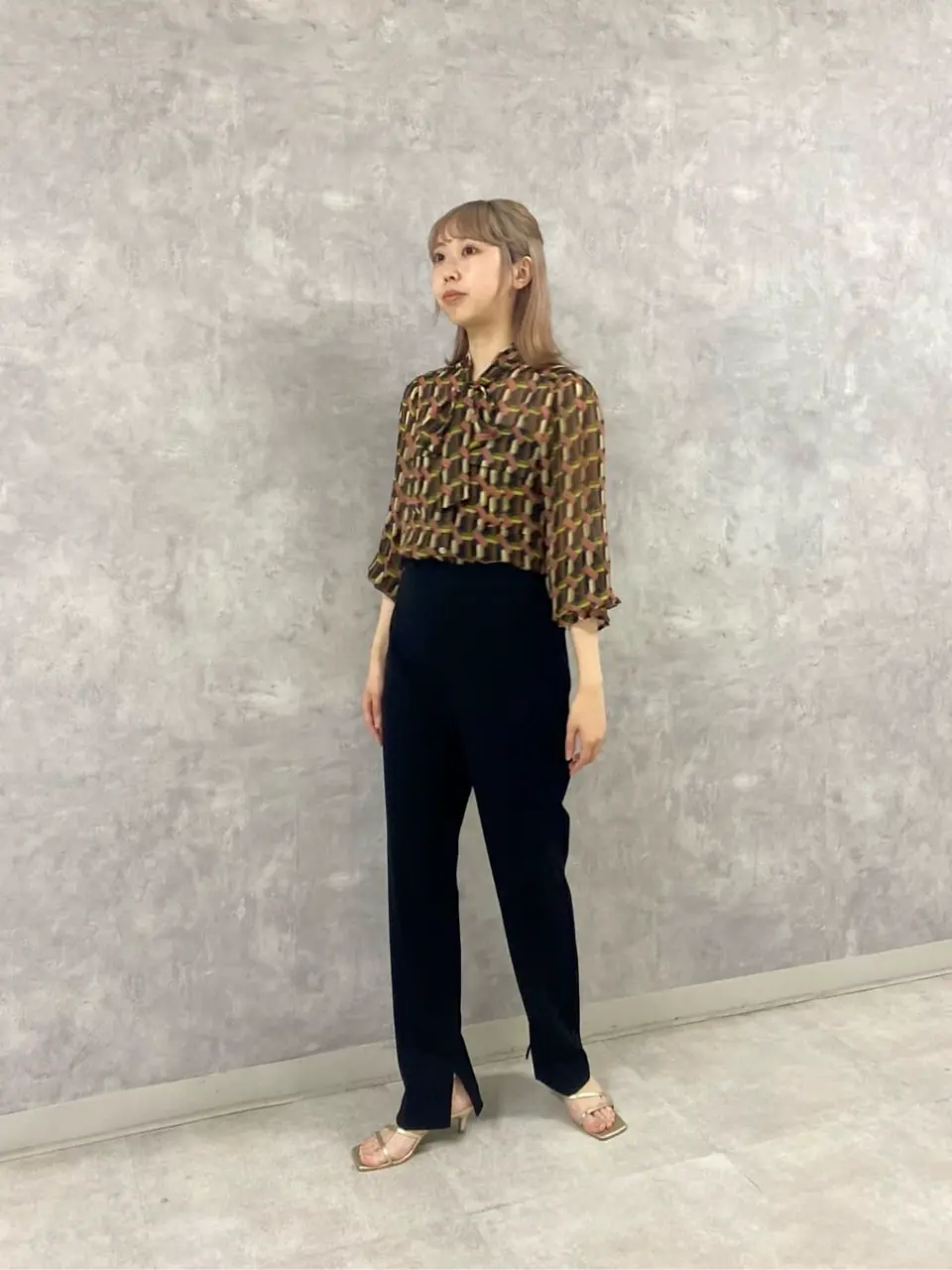 GRACE CONTINENTAL Abe コーディネート画像