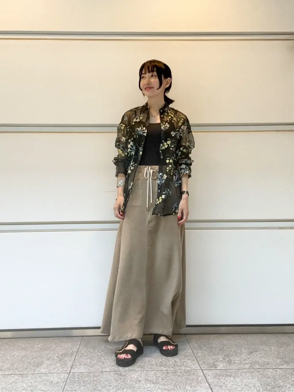 GRACE CONTINENTAL 尾田亜沙美 コーディネート画像