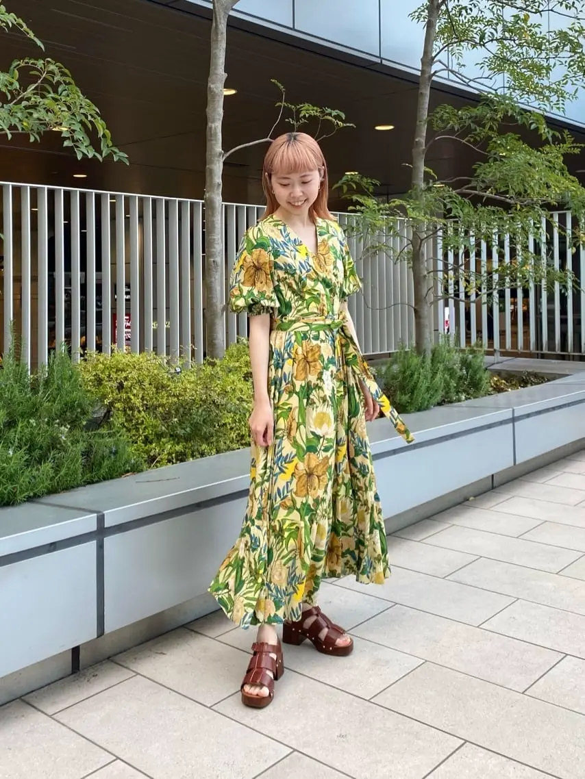 GRACE CONTINENTAL Abe コーディネート画像