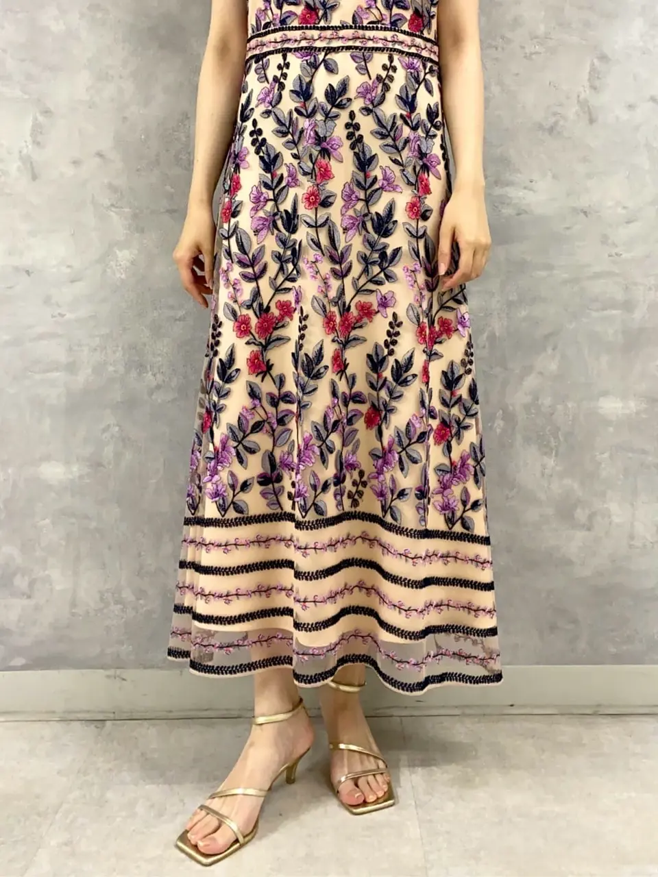 GRACE CONTINENTAL Abe コーディネート画像