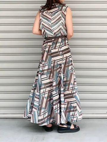 GRACE CONTINENTAL 古川温子 コーディネート画像