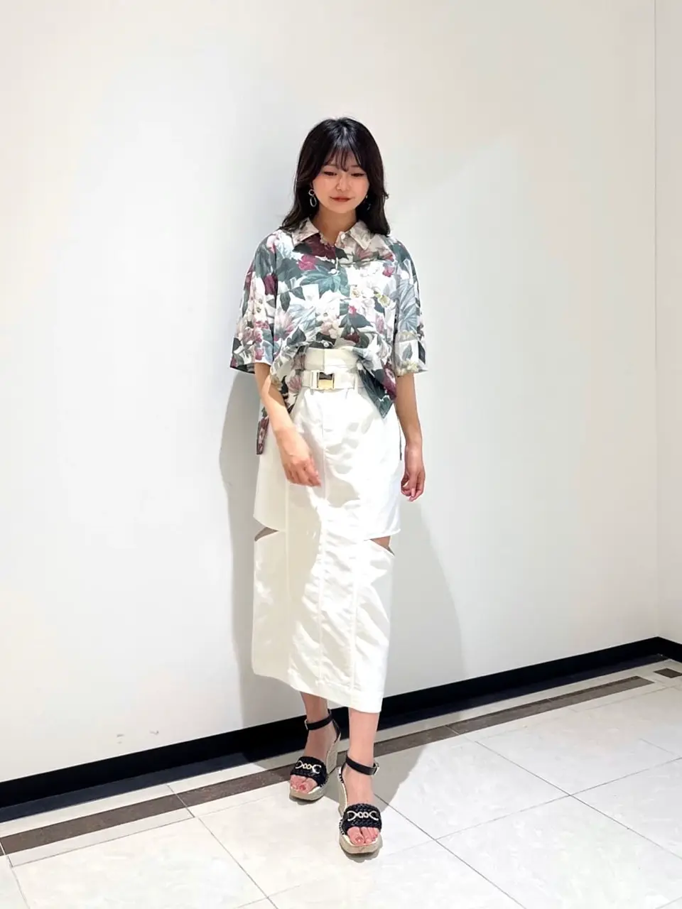 GRACE CONTINENTAL MORITA AI コーディネート画像